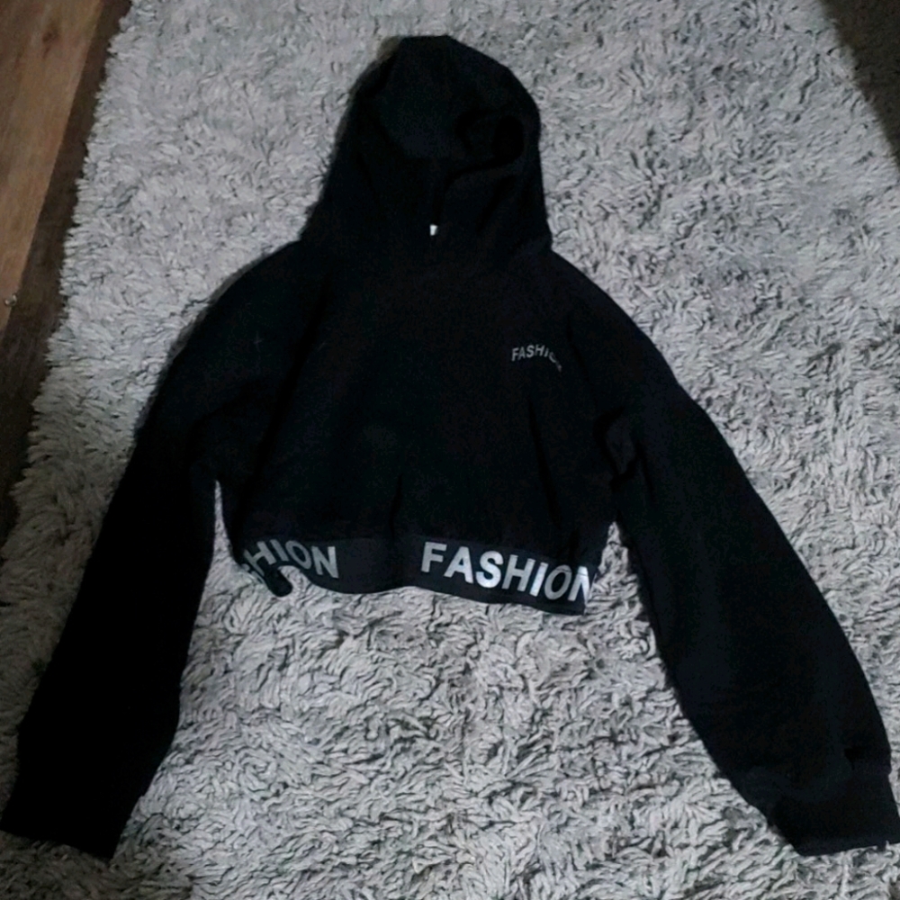 Fashion black crop top hoodie